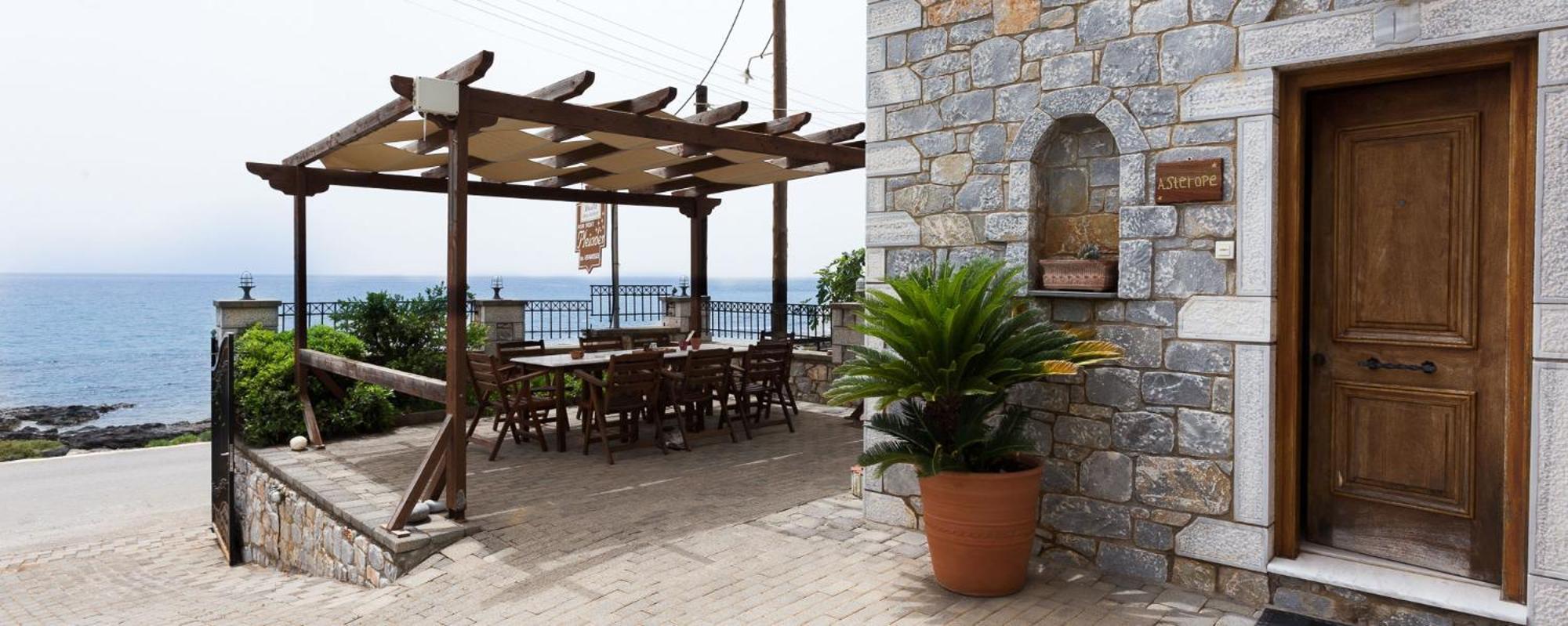 Pleiades Seaside Residences In Mani Агиос-Николаос Экстерьер фото