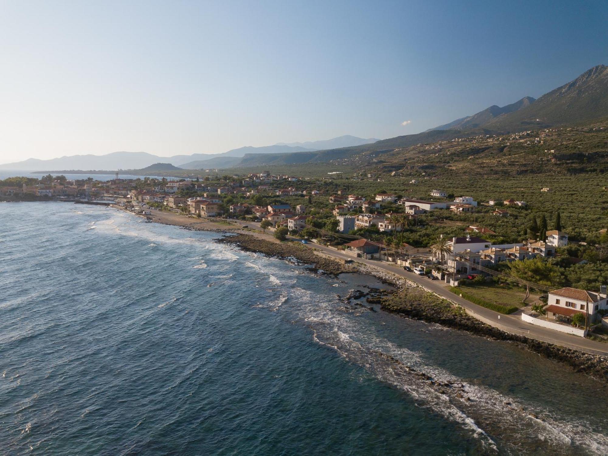 Pleiades Seaside Residences In Mani Агиос-Николаос Экстерьер фото